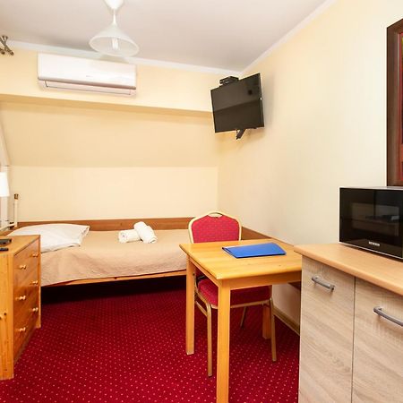 Madohora_Slonce Hotel Zaryte Buitenkant foto