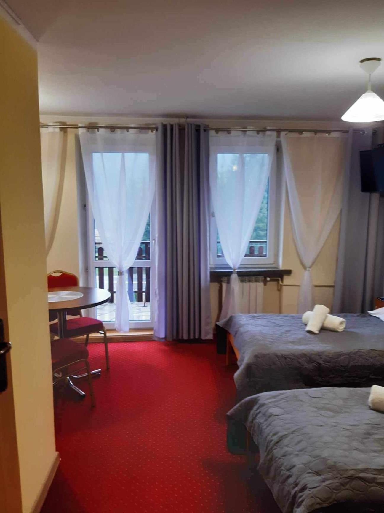Madohora_Slonce Hotel Zaryte Buitenkant foto
